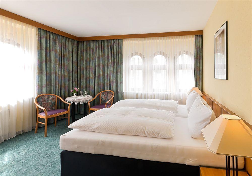 Hotel Katharinenhof Werdau Екстериор снимка